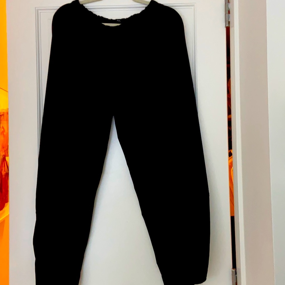 Ruti black stretchy pants